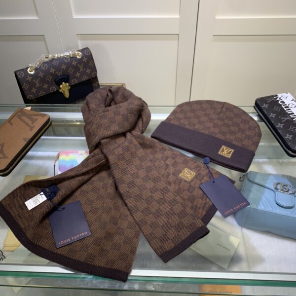 WINTER SET LOUIS VUITTON