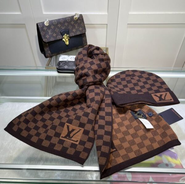 WINTER SET LOUIS VUITTON