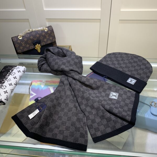 WINTER SET LOUIS VUITTON