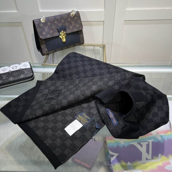 WINTER SET LOUIS VUITTON