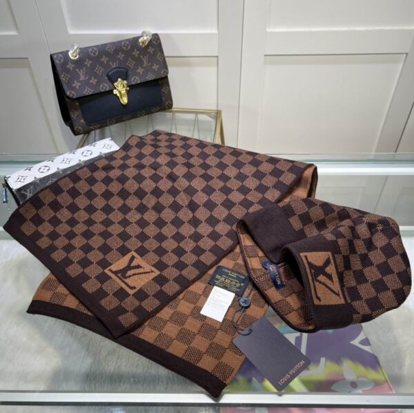 WINTER SET LOUIS VUITTON