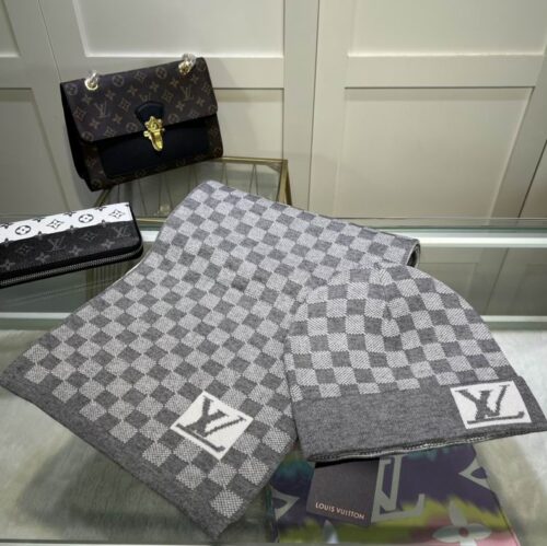 WINTER SET LOUIS VUITTON
