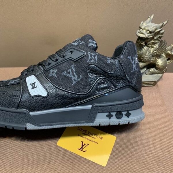ZAPATILLAS TRAINER LOUIS VUITTON