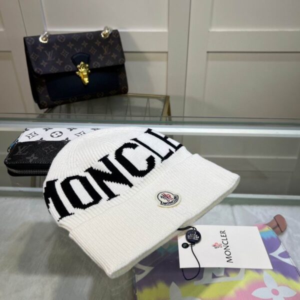 GORRO MONCLER