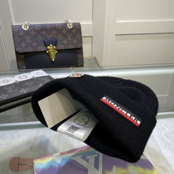 GORRO MONCLER