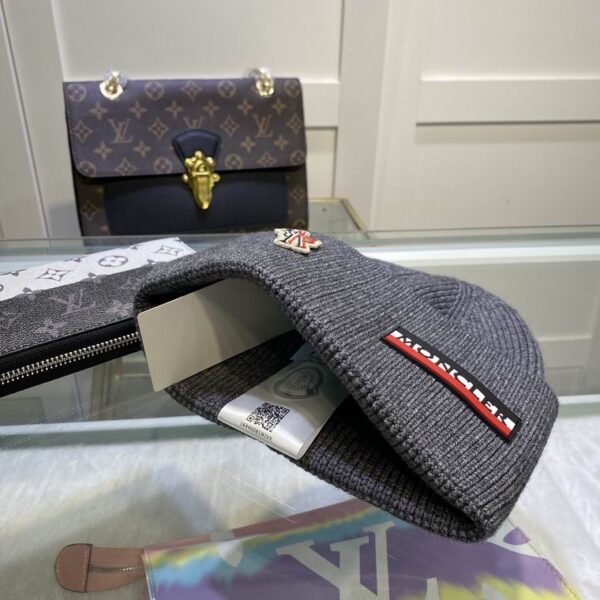 GORRO MONCLER