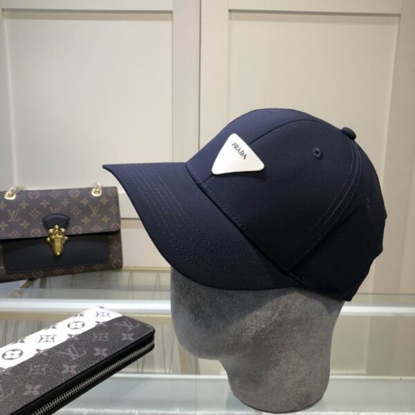 GORRA PRADA