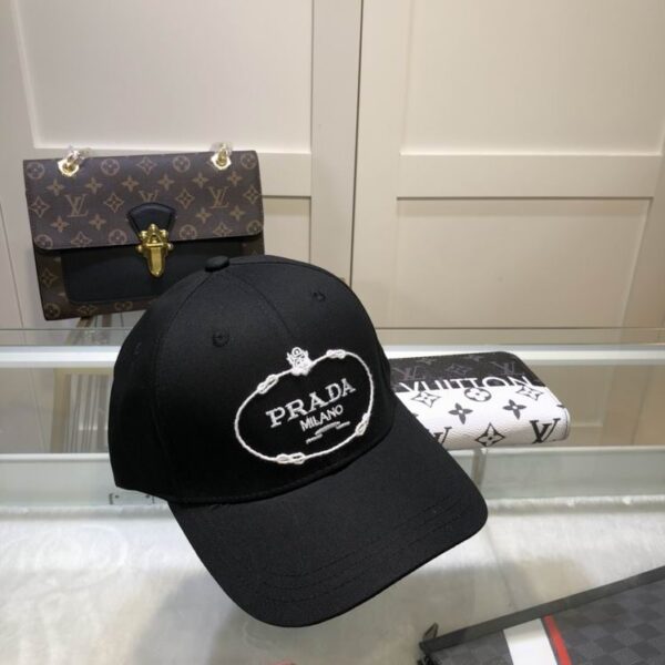 GORRA PRADA