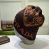 GORRO PRADA