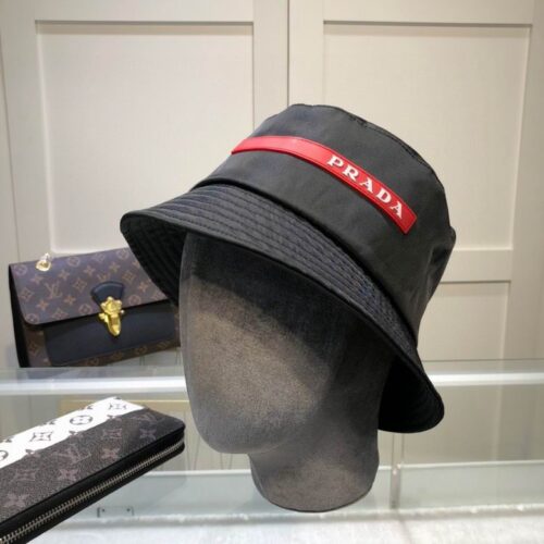 SOMBRERO PRADA