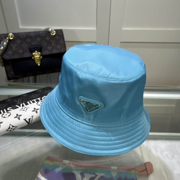 SOMBRERO PRADA