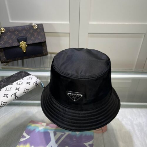 SOMBRERO PRADA