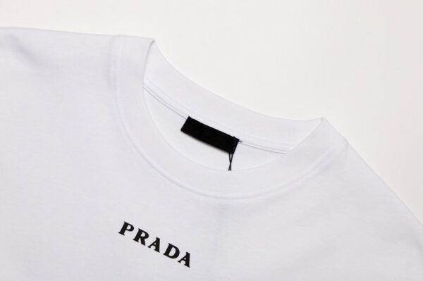 CAMISETA PRADA