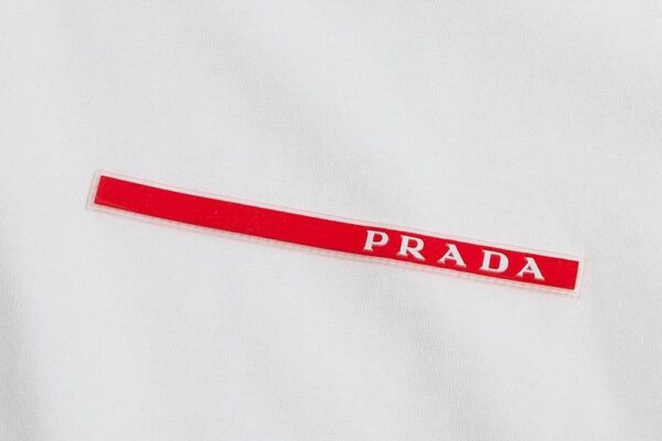 CAMISETA PRADA