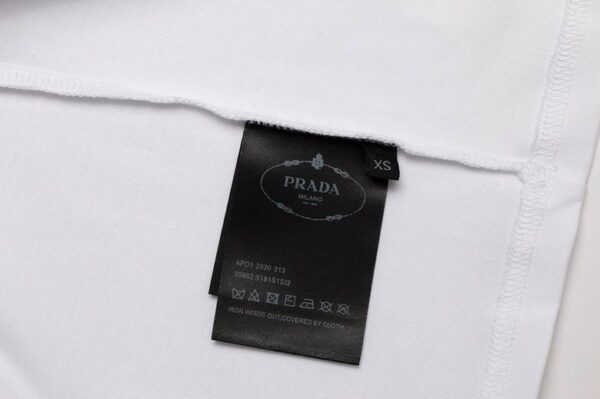 CAMISETA PRADA