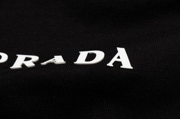 CAMISETA PRADA