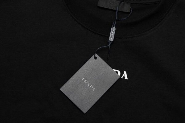 CAMISETA PRADA
