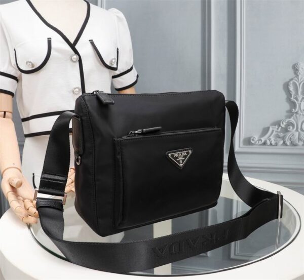 BOLSO MESSENGER PRADA