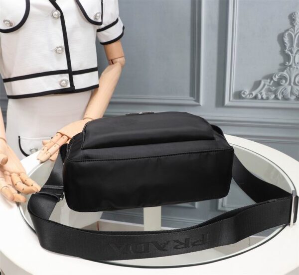 BOLSO MESSENGER PRADA