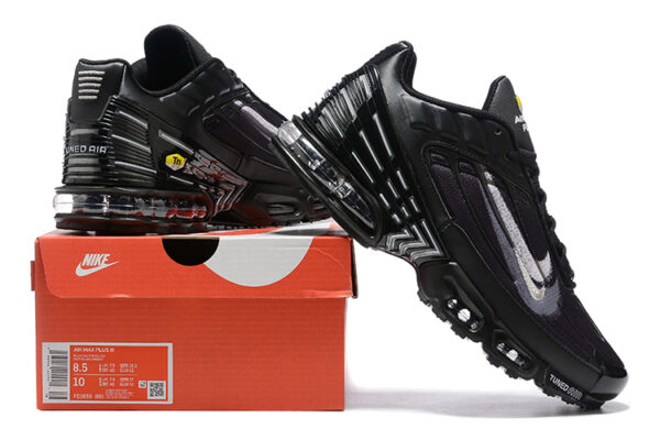 AIR MAX PLUS TN 3 ‘STENCIL SWOOSH BLACK’
