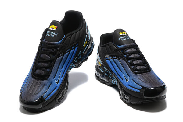 AIR MAX PLUS TN 3 ‘RACER BLUE GRADIENT’