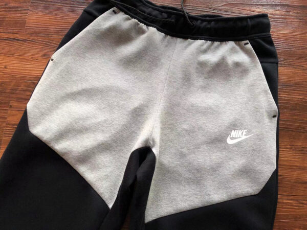 NIKE TECH FLEECE TRACKSUIT
