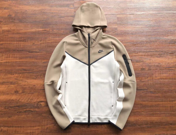 NIKE TECH FLEECE TRACKSUIT
