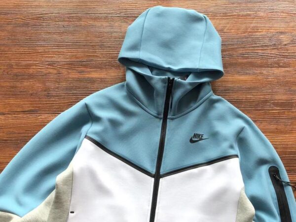 NIKE TECH FLEECE TRACKSUIT