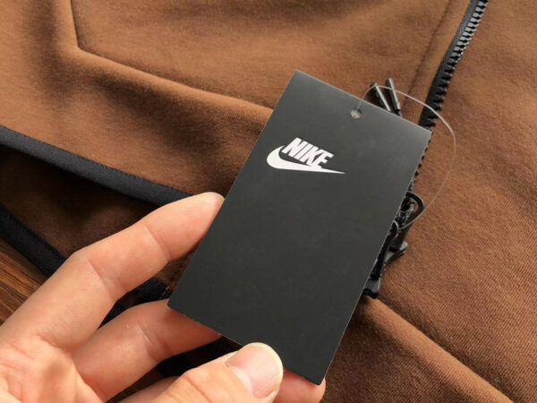 NIKE TECH FLEECE TRACKSUIT