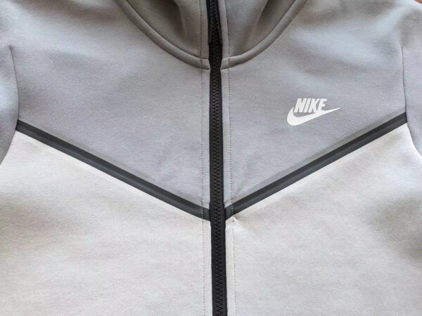 NIKE TECH FLEECE TRACKSUIT
