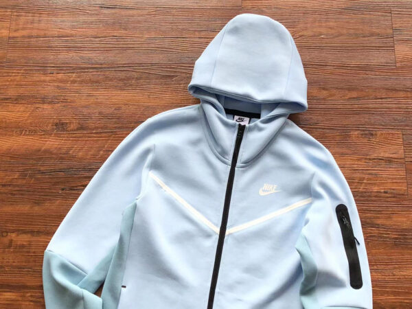 NIKE TECH FLEECE TRACKSUIT