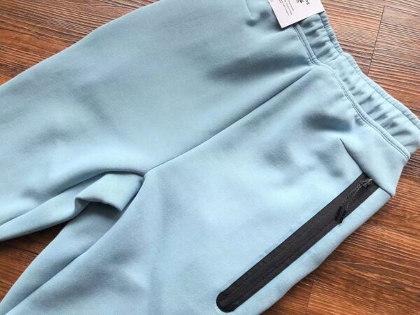 NIKE TECH FLEECE TRACKSUIT