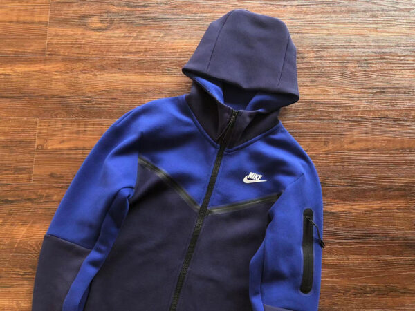 NIKE TECH FLEECE TRACKSUIT