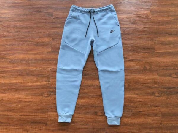 NIKE TECH FLEECE TRACKSUIT
