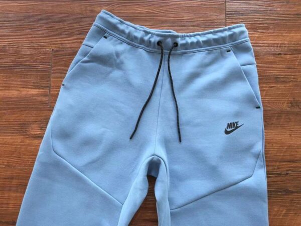 NIKE TECH FLEECE TRACKSUIT