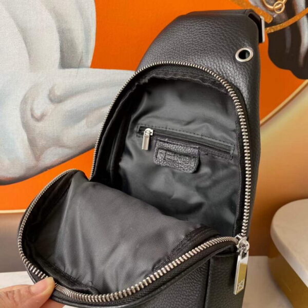 BOLSO CHEST FENDI