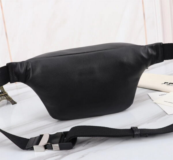 BOLSO WAIST FENDI