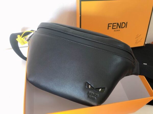 BOLSO WAIST FENDI