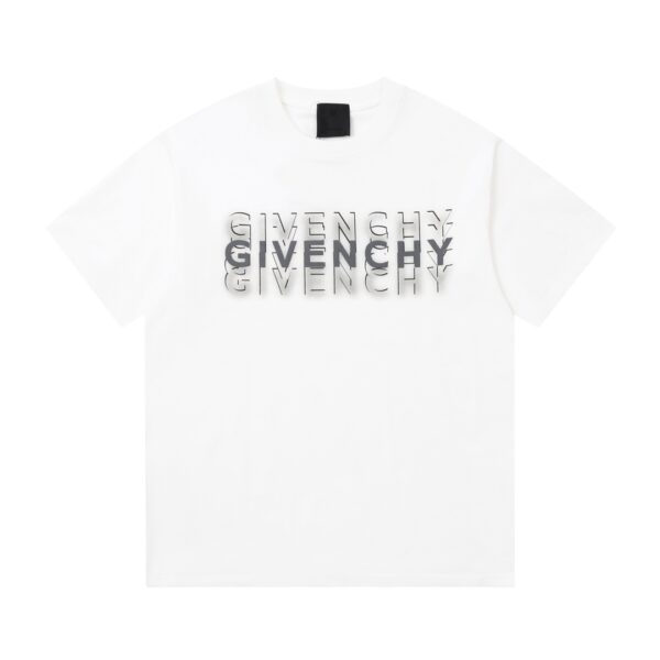 CAMISETA GIVENCHY