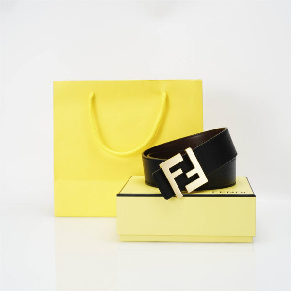 CINTURÓN FENDI