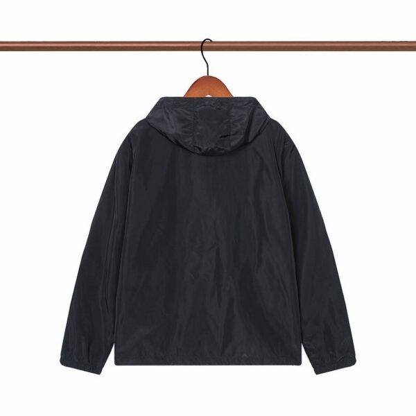 CORTAVIENTOS FENDI