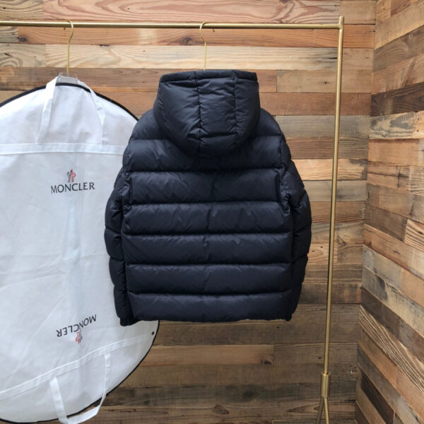 CHAQEUTÓN MONCLER