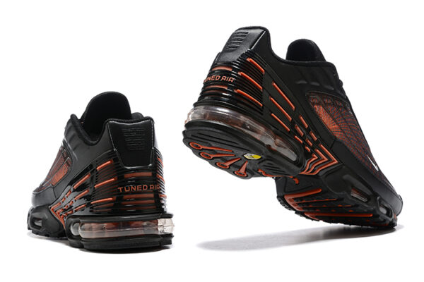 AIR MAX PLUS TN 3 ‘ORANGE SPIROGRAPH’