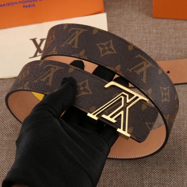 CINTURÓN LOUIS VUITTON