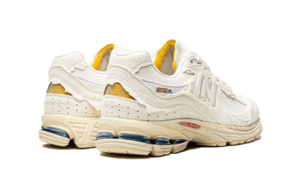 NB 2002R Protection Pack Sea Salt