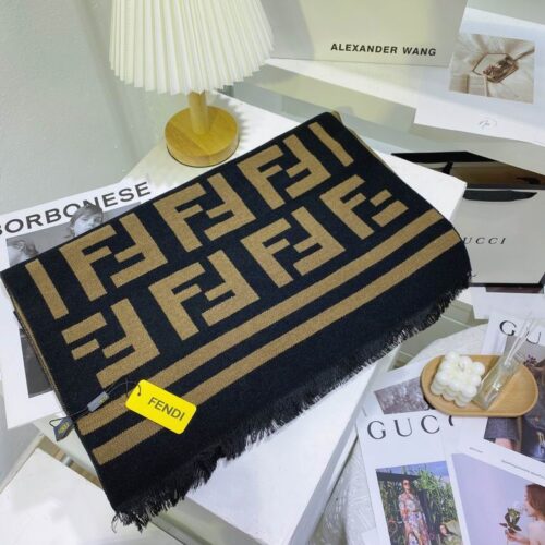 SCARF FENDI