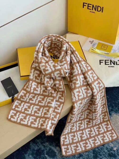 SCARF FENDI