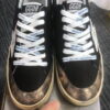 SNEAKERS GOLDEN
