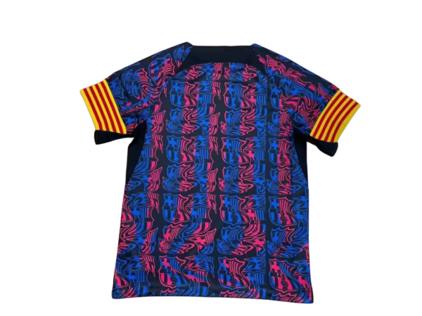 Concepto camiseta FC Barcelona x Salvador Dalí