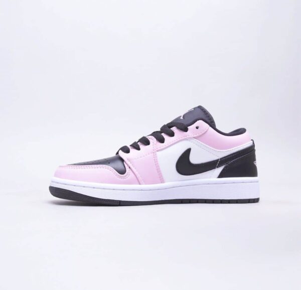 Air Jordan 1 Low Black & Pink